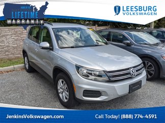 Used 2017 Volkswagen Tiguan S image 1