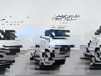 New 2025 Cadillac XT6 Luxury image 1
