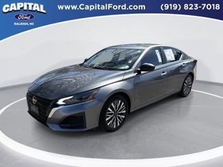 Used 2024 Nissan Altima 2.5 SV image 1