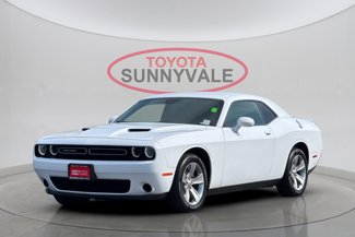 Used 2019 Dodge Challenger SXT image 1