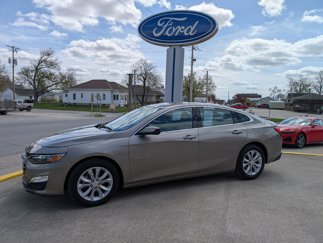Used 2023 Chevrolet Malibu LT image 1