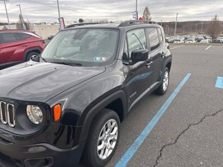 Used 2015 Jeep Renegade Latitude w/ Cold Weather Group II image 1