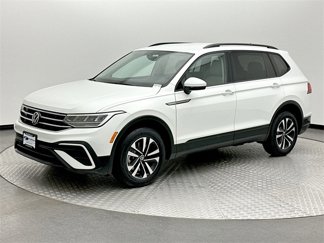 Used 2023 Volkswagen Tiguan S image 1