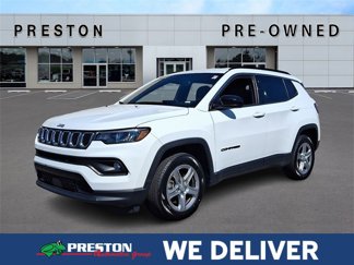 Used 2024 Jeep Compass Latitude image 1