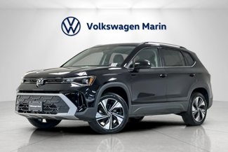 New 2025 Volkswagen Taos SE image 1