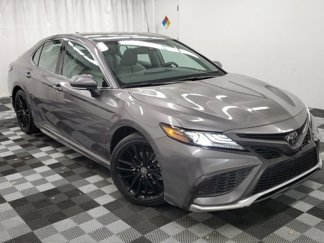 Used 2022 Toyota Camry XSE image 1