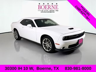 Used 2022 Dodge Challenger GT image 1