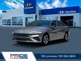 New 2025 Hyundai Elantra Sport image 1