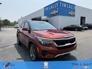 Used 2023 Kia Seltos S w/ Navigation Package image 1