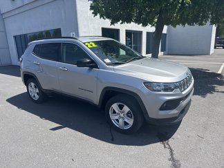 Used 2022 Jeep Compass Latitude w/ Convenience Group image 1