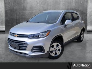 Used 2019 Chevrolet Trax LS w/ Tint and Cruise Package image 1