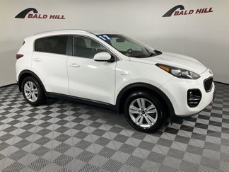 Used 2017 Kia Sportage LX w/ LX Popular Package image 1
