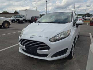 Used 2015 Ford Fiesta SE image 1