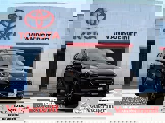 Used 2021 Ford Escape SE w/ SE Sport Appearance Package image 1