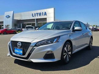 Used 2022 Nissan Altima 2.5 SV image 1