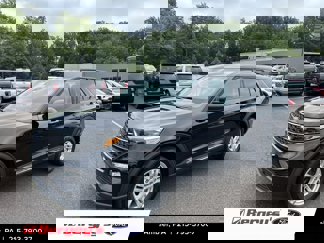 Certified 2023 Ford Explorer XLT w/ Equipment Group 202A image 1