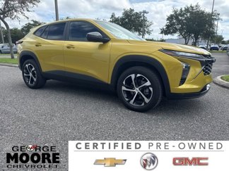 Certified 2024 Chevrolet Trax RS w/ Driver Confidence Package image 1