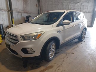 Used 2017 Ford Escape SE image 1