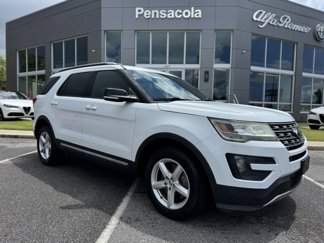 Used 2016 Ford Explorer XLT w/ Equipment Group 202A image 1