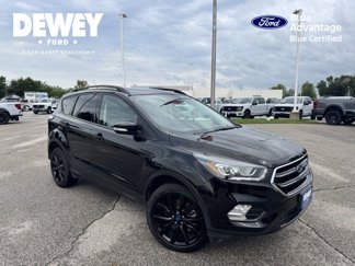 Used 2017 Ford Escape Titanium image 1