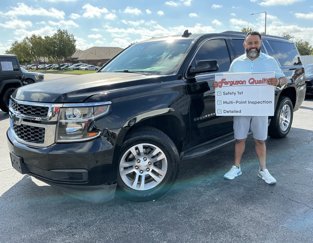 Used 2017 Chevrolet Suburban LT video 1