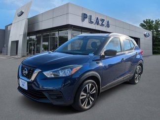 Used 2020 Nissan Kicks SV image 1