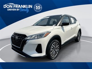 Used 2021 Nissan Kicks SV image 1