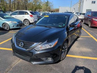 Used 2017 Nissan Altima 2.5 SV w/ Convenience Package image 1