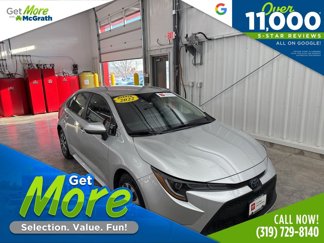 Used 2022 Toyota Corolla LE image 1