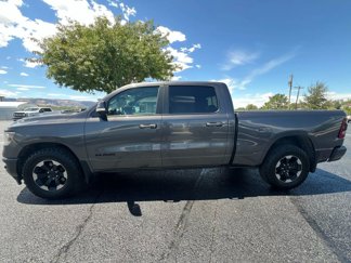 Used 2019 RAM 1500 4x4 Crew Cab image 1