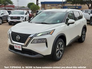 Used 2021 Nissan Rogue SV image 1