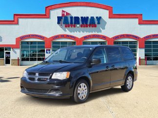 Used 2018 Dodge Grand Caravan SE w/ UConnect Hands-Free Group image 1