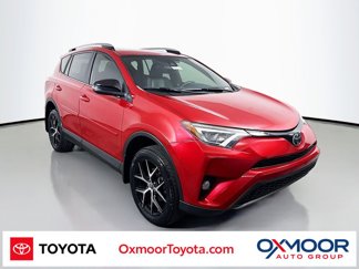 Used 2017 Toyota RAV4 SE image 1