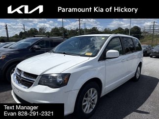 Used 2019 Dodge Grand Caravan SXT image 1