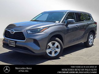 Used 2022 Toyota Highlander L image 1