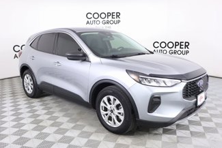 Used 2023 Ford Escape Active image 1