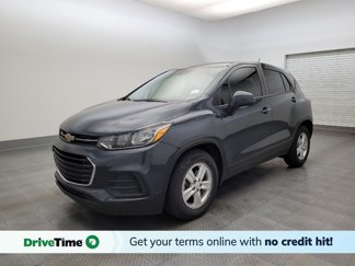 Used 2021 Chevrolet Trax LS w/ Tint and Cruise Package image 1