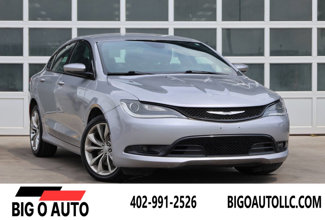 Used 2015 Chrysler 200 S w/ Navigation & Sound Group I image 1