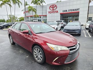 Used 2016 Toyota Camry XLE image 1