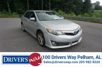 Used 2012 Toyota Camry SE image 1