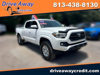 Used 2016 Toyota Tacoma SR5 w/ Towing Package image 1