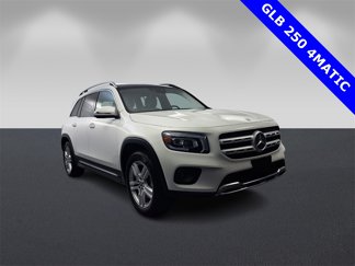 Used 2021 Mercedes-Benz GLB 250 4MATIC image 1