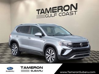 Used 2022 Volkswagen Taos SE image 1