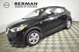 Used 2018 Nissan Kicks S image 1
