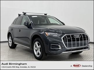 Used 2024 Audi Q5 2.0T Premium w/ Convenience Package image 1