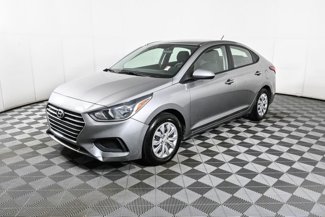 Used 2022 Hyundai Accent SE image 1