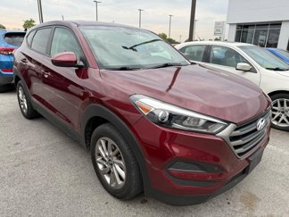 Used 2017 Hyundai Tucson SE image 1