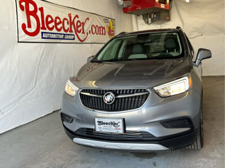 Used 2020 Buick Encore Preferred image 1