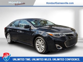 Used 2013 Toyota Avalon XLE image 1