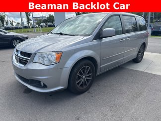 Used 2017 Dodge Grand Caravan SXT image 1
